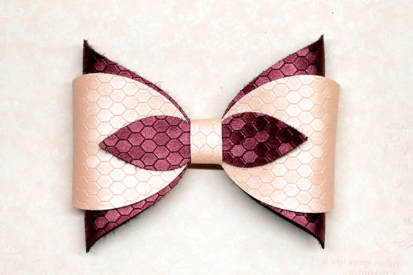 Reviewing the Simple Bow Template for Embroidery Projects